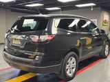 Used 2014 Chevrolet Traverse LT image 5