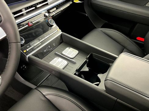 New 2026 Hyundai Santa Fe Limited AWD/4WD image 12