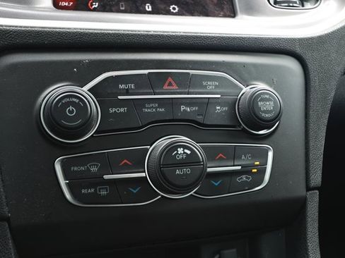 Used 2022 Dodge Charger R/T w/ Blacktop Package image 20