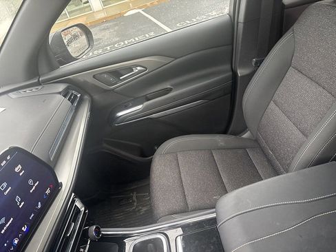 Certified 2024 Chevrolet Traverse LT w/ Trailering Package image 15