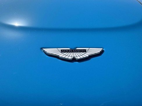 Used 2011 Aston Martin V12 Vantage Coupe image 14