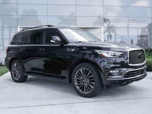 Certified 2024 INFINITI QX80 Premium Select w/ Cargo Package AWD/4WD image 2