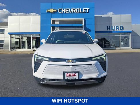 Used 2024 Chevrolet Blazer EV LT AWD/4WD image 9