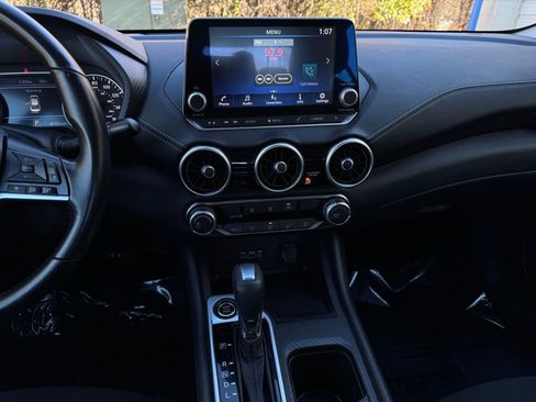 Used 2023 Nissan Sentra SV image 14