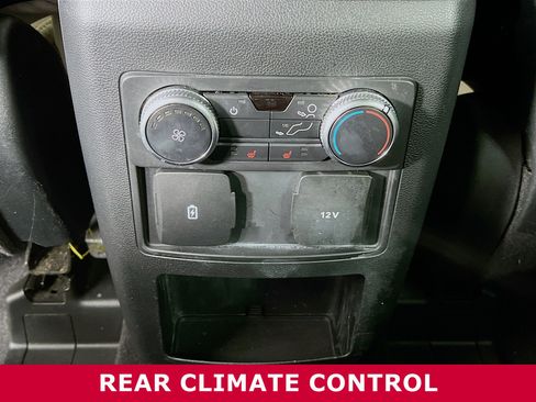 Used 2020 Ford Explorer XLT w/ Comfort Package image 25