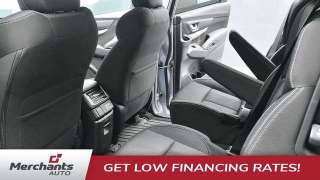 Used 2024 Subaru Ascent Premium w/ Convenience Package AWD/4WD image 13