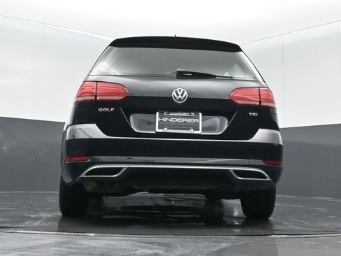 Used 2018 Volkswagen Golf S image 20