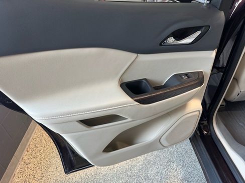 Certified 2021 GMC Acadia Denali w/ Denali Ultimate Package image 12