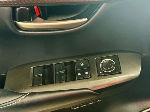 Used 2017 Lexus NX 200t 200t image 18