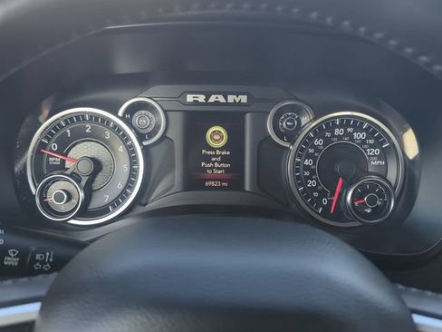 Used 2020 RAM 1500 Big Horn AWD/4WD image 16