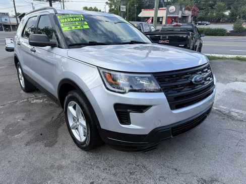 Used 2019 Ford Explorer 4WD image 3