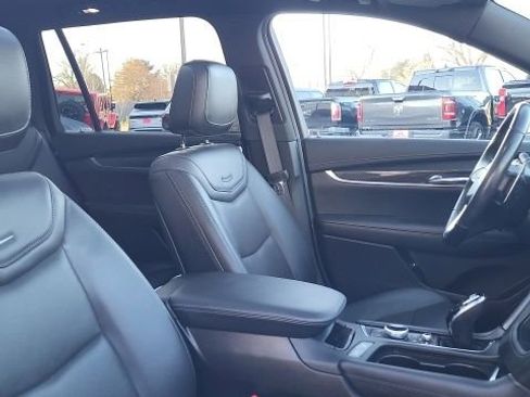 Used 2023 Cadillac XT6 Sport image 20