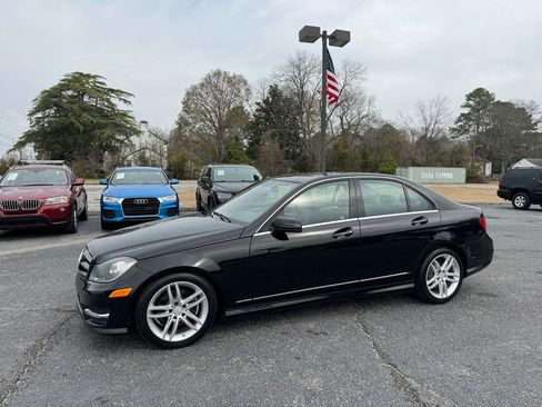 Used 2014 Mercedes-Benz C 250 Sport image 2