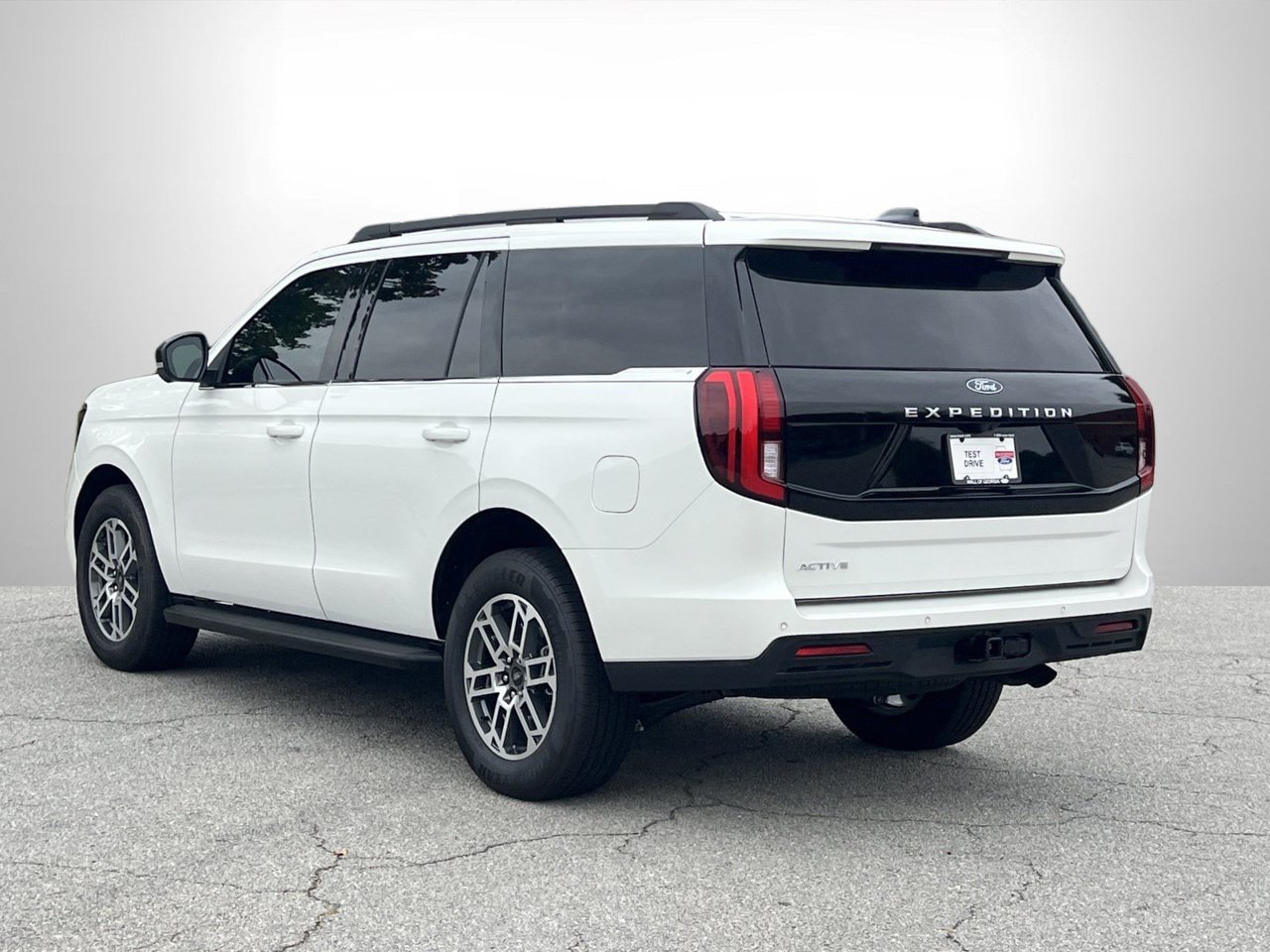 New 2026 Ford Expedition Active RWD image 22