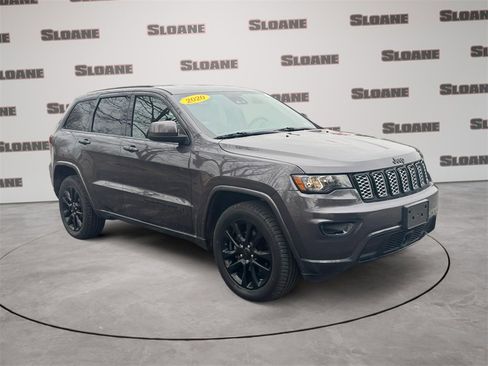 Used 2020 Jeep Grand Cherokee Altitude image 7