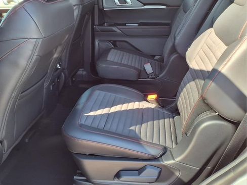 New 2026 Ford Explorer ST-Line image 41