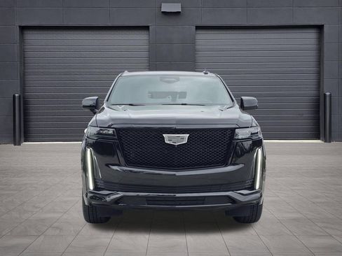 Used 2021 Cadillac Escalade Sport RWD image 2