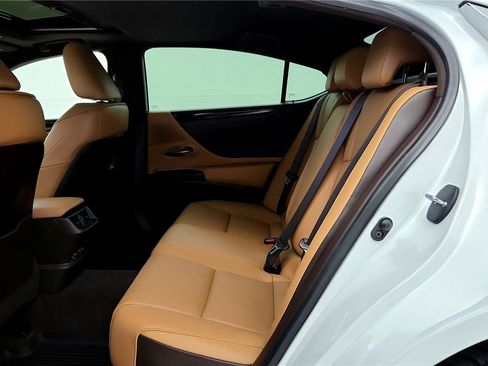 Used 2021 Lexus ES 250 w/ Premium Package AWD/4WD image 17