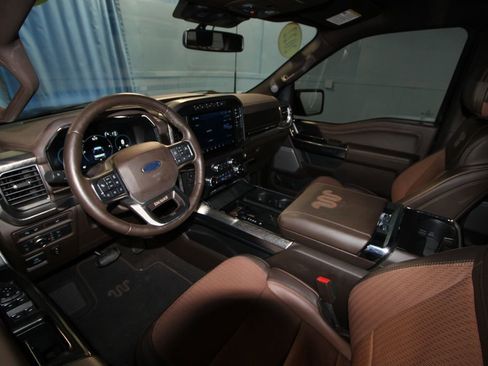 Used 2022 Ford F150 King Ranch image 2