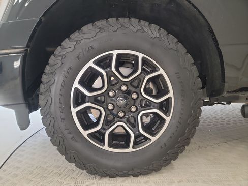 Used 2022 Ford F150 XLT w/ Equipment Group 302A High AWD/4WD image 9