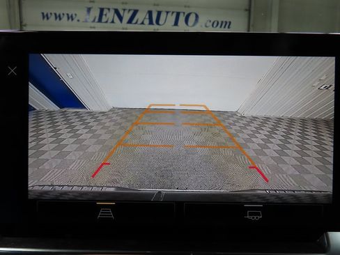 Used 2025 Chevrolet Silverado 1500 LT image 13