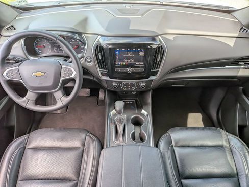 Used 2023 Chevrolet Traverse LT w/ LPO, Cargo Package FWD image 26