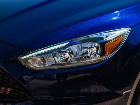 Used 2016 Ford Focus ST FWD image 48