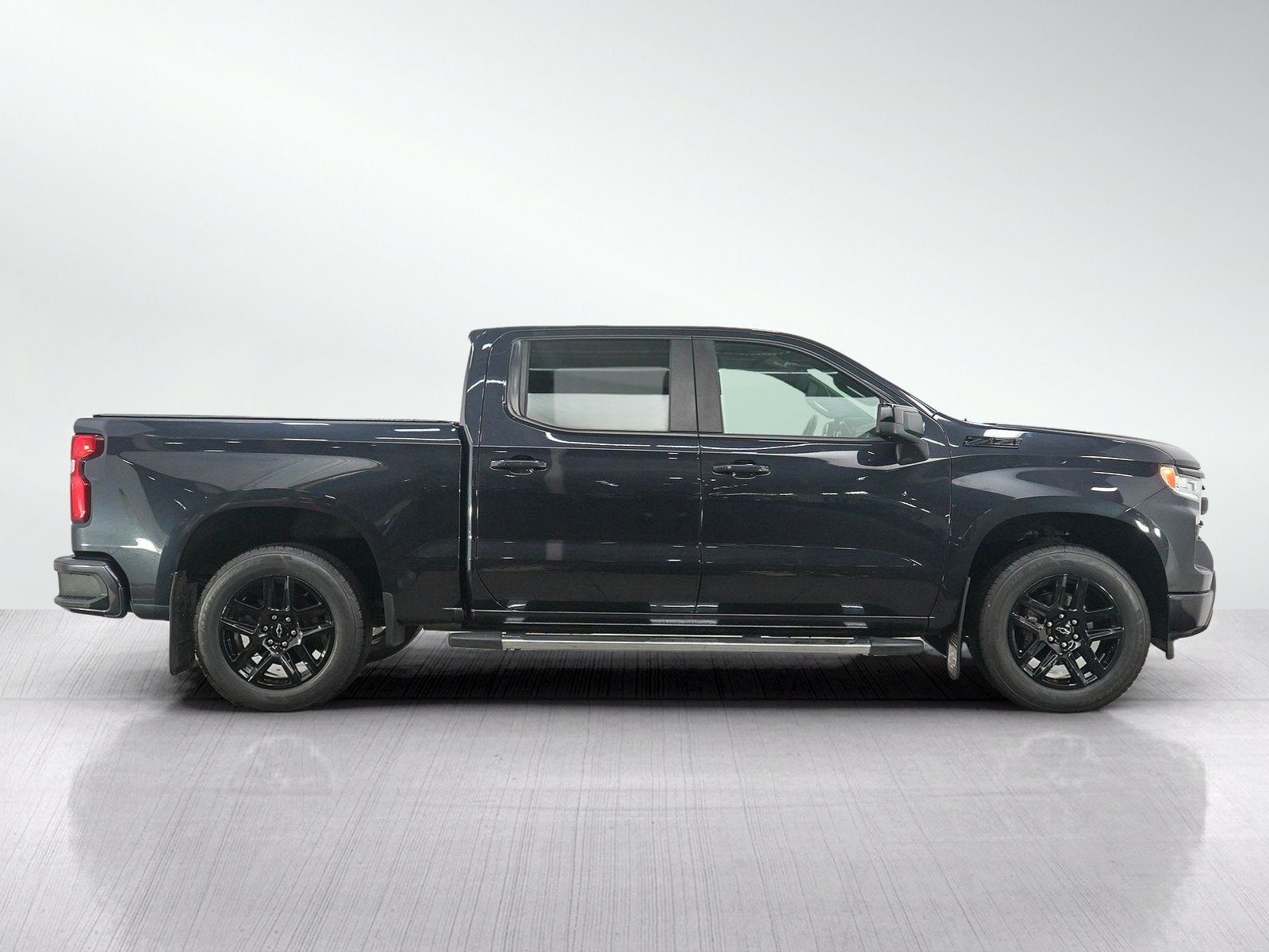 Used 2023 Chevrolet Silverado 1500 RST AWD/4WD image 6
