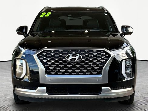 Used 2022 Hyundai Palisade Calligraphy w/ Winter Package FWD image 2