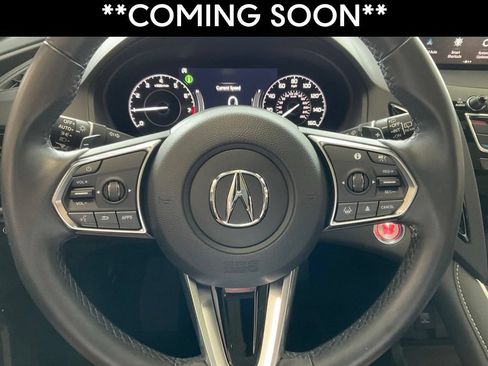 Used 2025 Acura RDX SH-AWD image 12