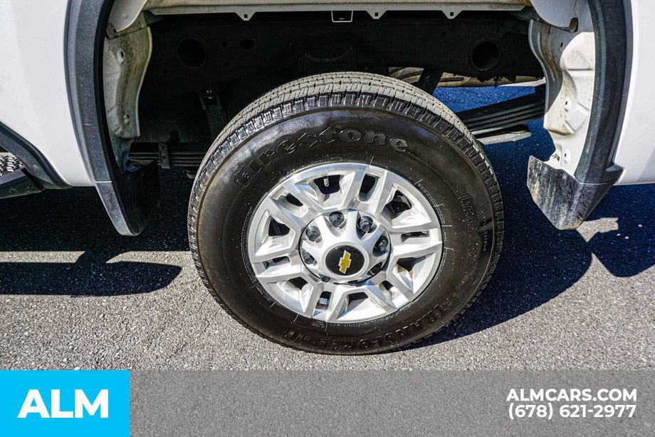 Used 2025 Chevrolet Silverado 2500 LT w/ Convenience Package AWD/4WD image 16