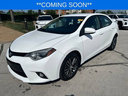 Used 2016 Toyota Corolla LE FWD image 1