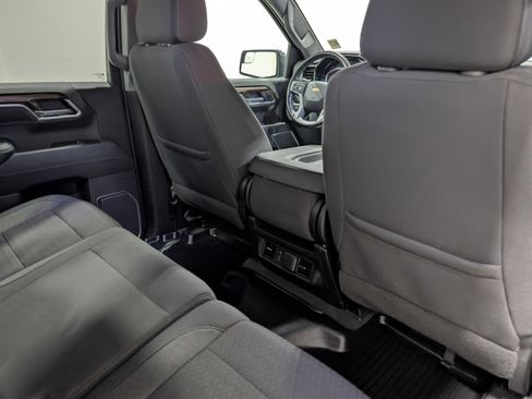 Used 2022 Chevrolet Silverado 1500 LT AWD/4WD image 18