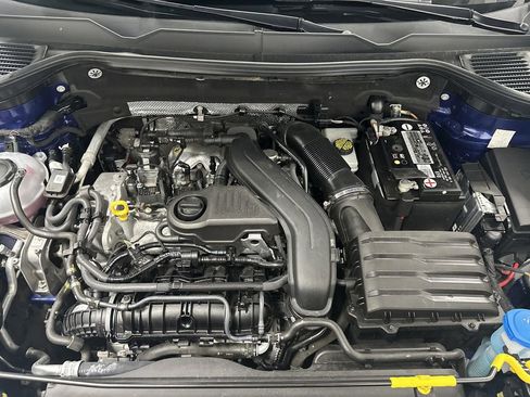 Used 2022 Volkswagen Taos SEL image 36