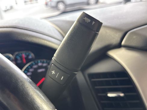 Used 2018 GMC Yukon XL SLT image 20