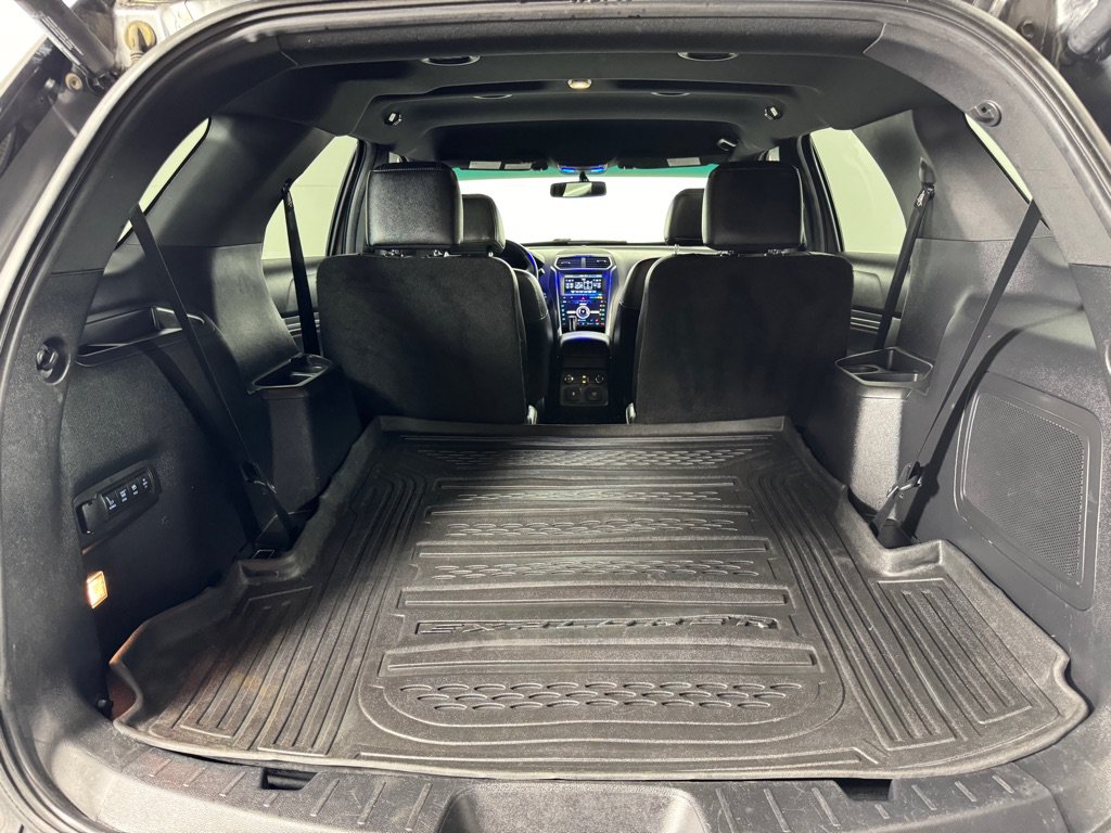 Used 2016 Ford Explorer Sport AWD/4WD image 27