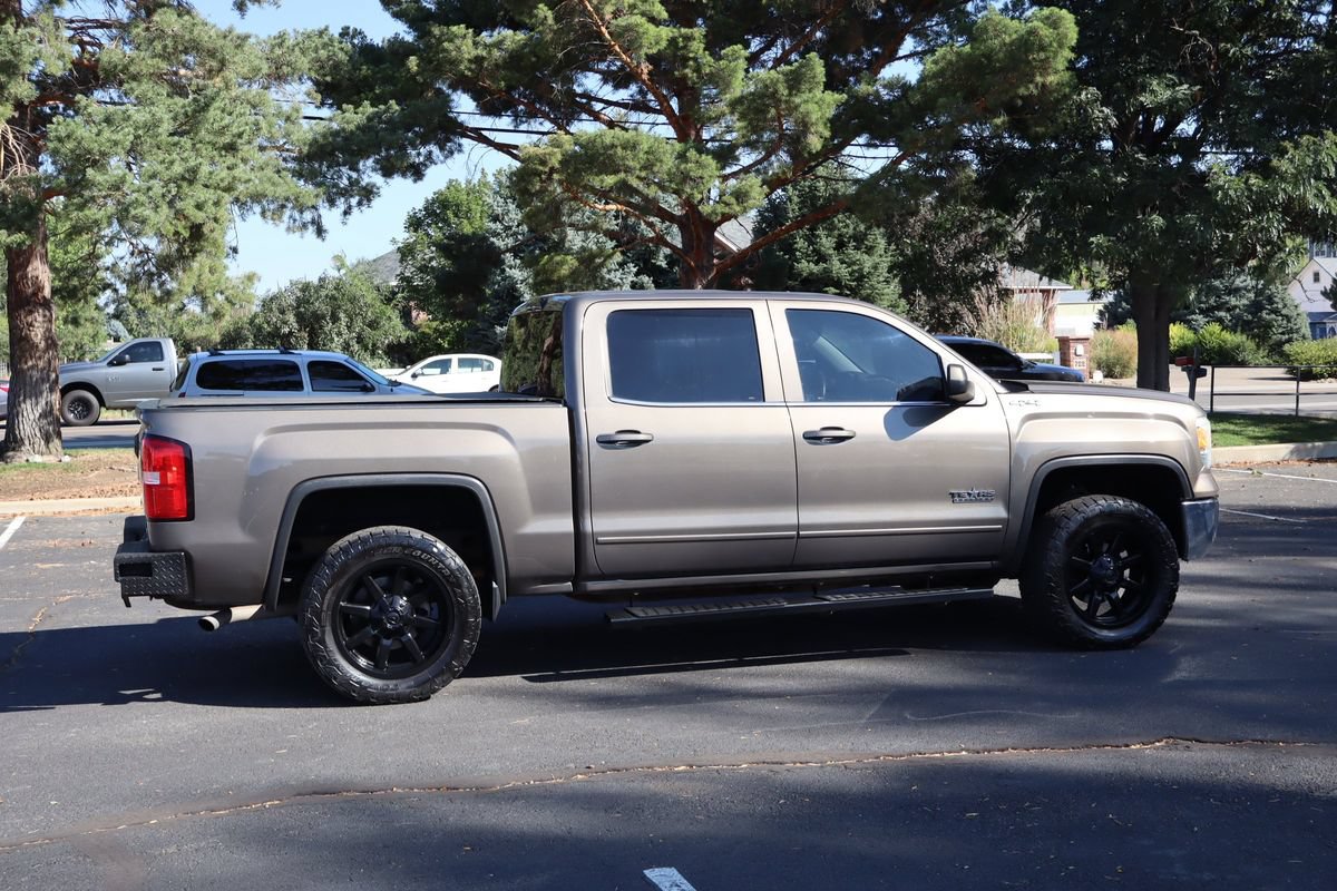 Used 2015 GMC Sierra 1500 SLE w/ Texas SLE Value Package AWD/4WD image 4