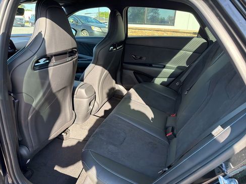 Used 2025 Hyundai Elantra N image 5