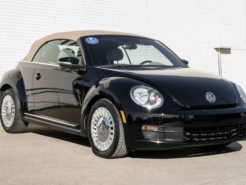 Used 2014 Volkswagen Beetle 1.8T image 5