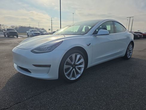 Used 2020 Tesla Model 3 Long Range image 3