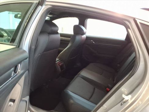 Used 2022 Honda Accord Sport image 16