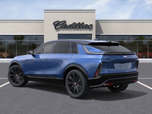 New 2025 Cadillac Lyriq Sport image 3