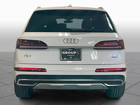 Used 2024 Audi Q7 2.0T Premium Plus image 4