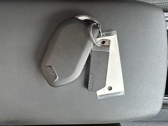 Used 2025 Kia K4 FWD image 52