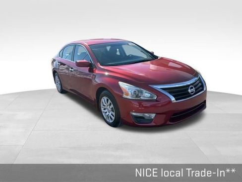 Used 2015 Nissan Altima 2.5 S w/ Power Driver Seat Package image 3