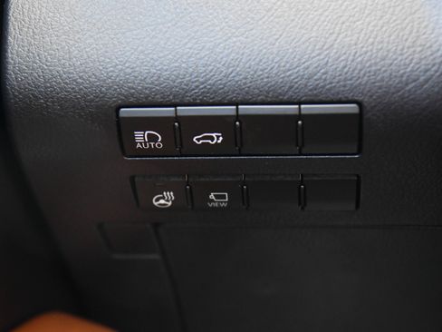 Used 2022 Lexus RX 350L FWD w/ Premium Package image 34