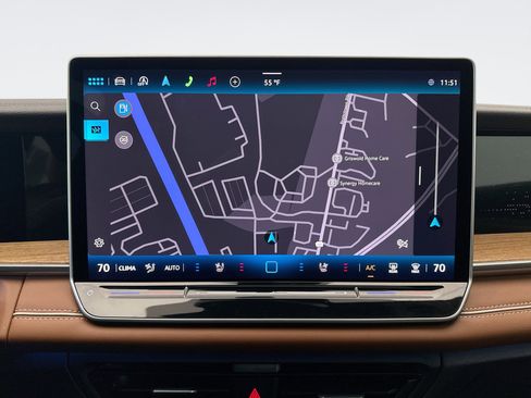 Used 2026 Volkswagen Tiguan SEL R-Line image 14