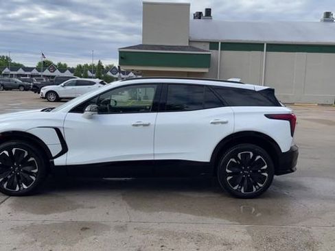 Used 2024 Chevrolet Blazer EV RS AWD/4WD image 5