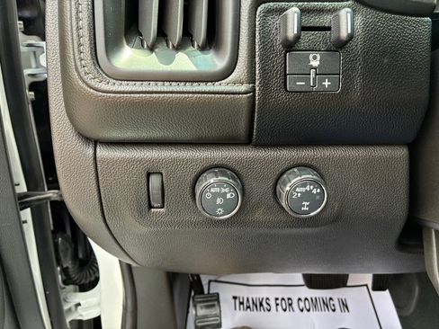 Used 2022 GMC Canyon Elevation w/ Elevation Premium Package AWD/4WD image 30