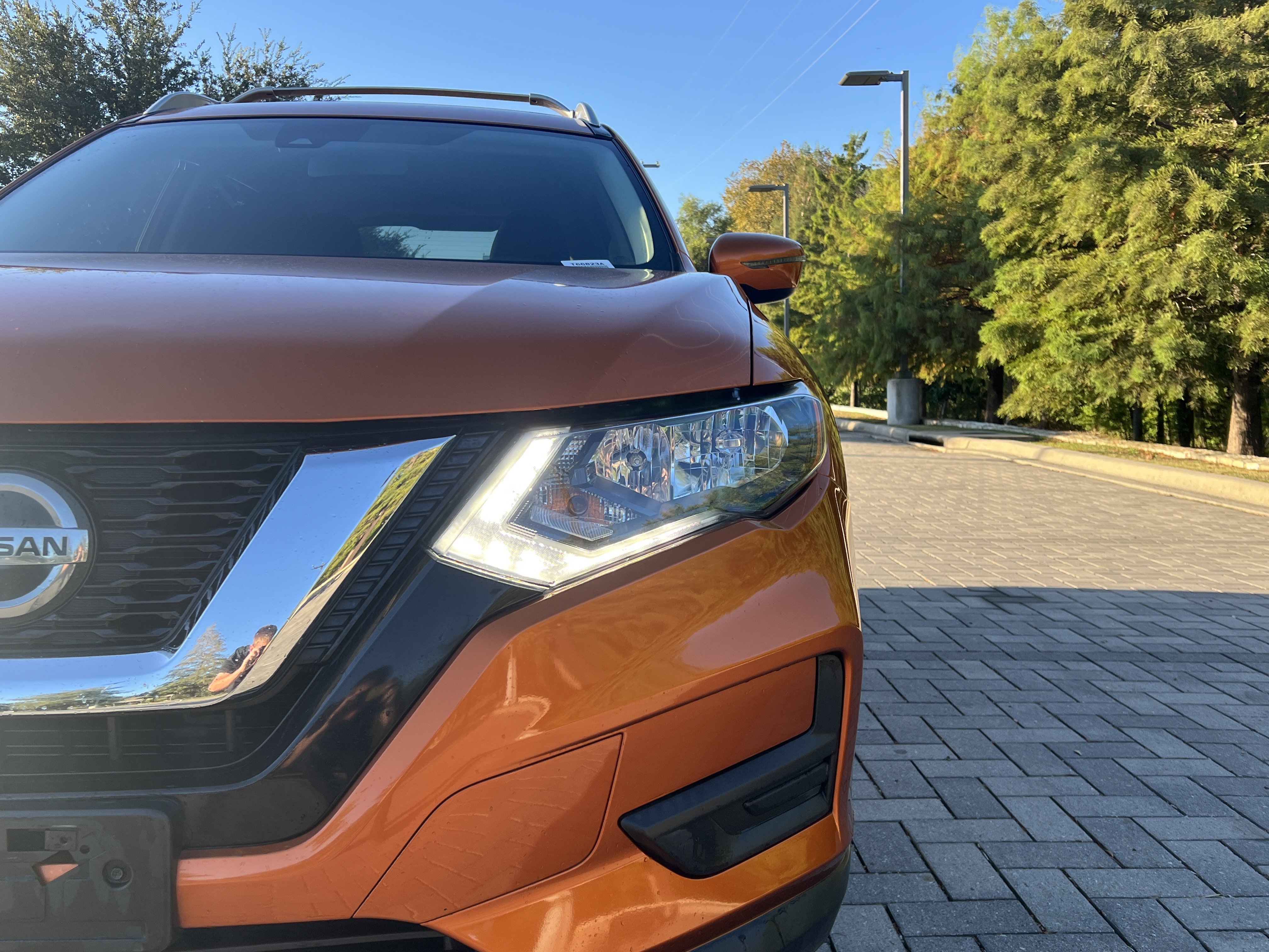 Used 2020 Nissan Rogue SV FWD image 5